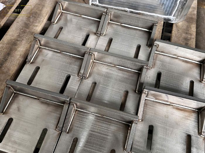 Báo giá dịch vụ hàn laser số lượng lớn tại Weldtech Việt Nam