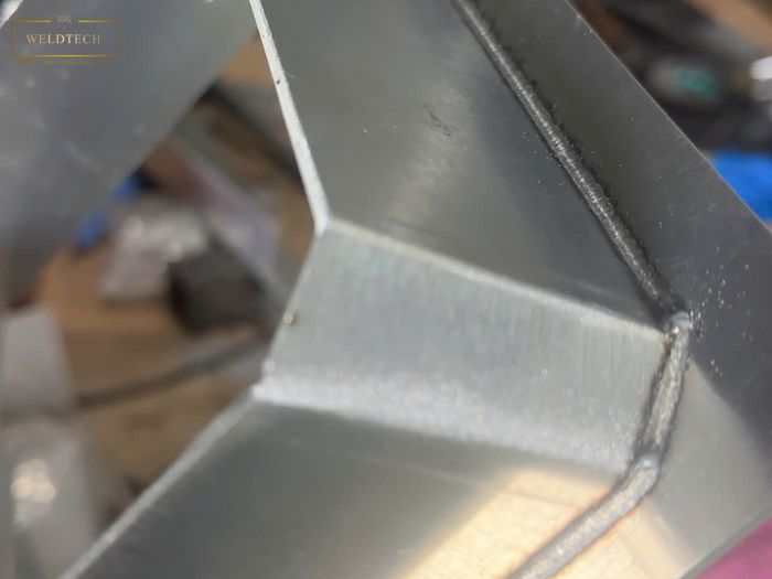 Vì sao nên chọn hàn laser khuôn mẫu thay vì hàn thông thường?