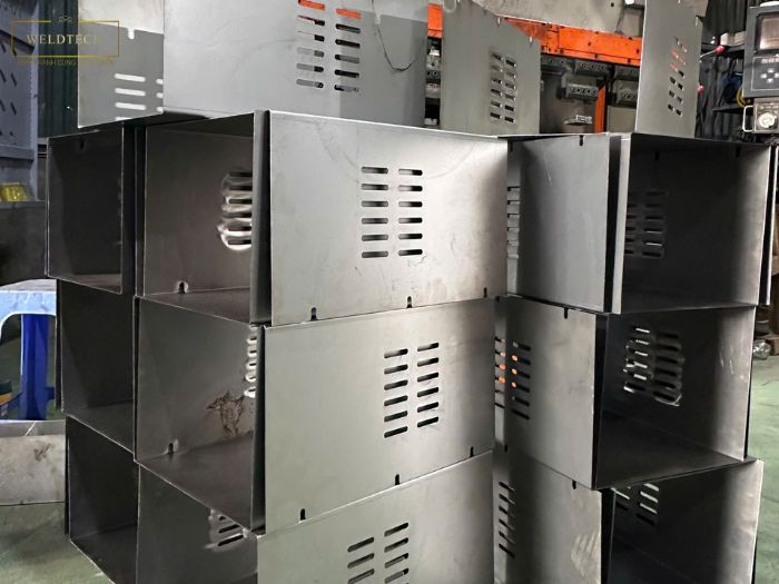 Ưu điểm công nghệ CNC trong chấn gấp